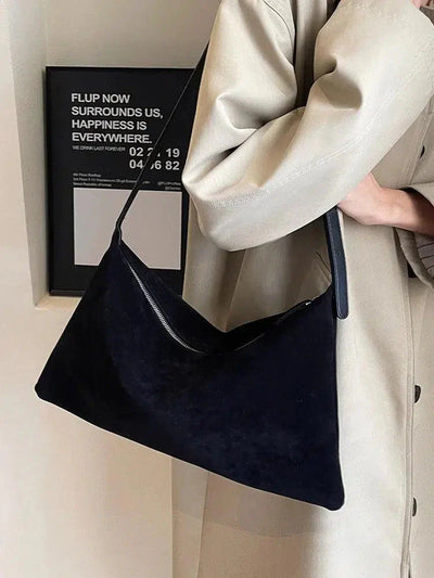 Claudia – Classic refined design – Suede crossbody