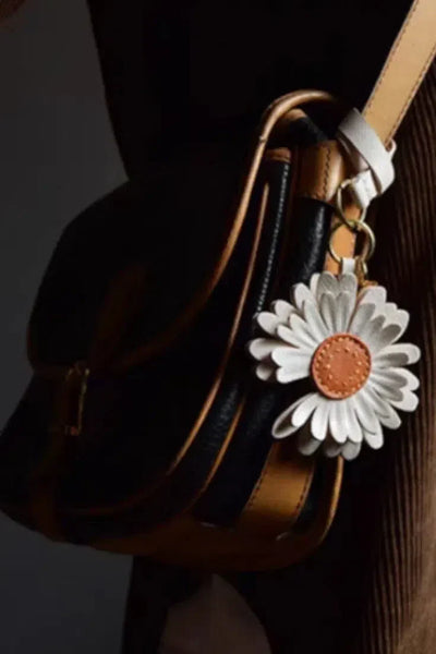 Daisy – Floral design – Bag charm