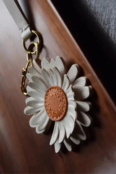 Daisy – Floral design – Bag charm