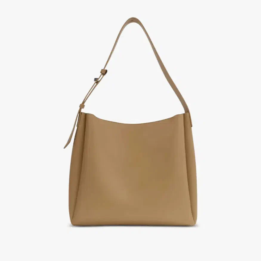 Elina – Timeless elegant style – Shoulder bag