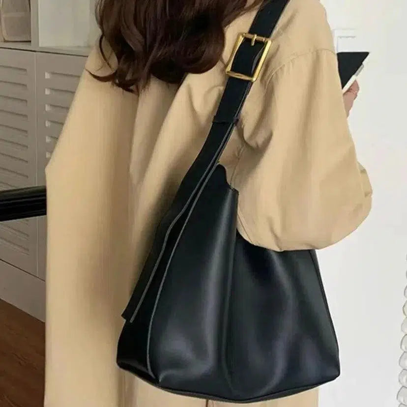 Élodie – Timeless sophisticated style – Shoulder bag