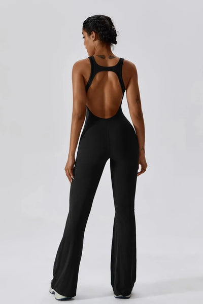 Noelia – Open-back design – Form-fitting jumpsuit