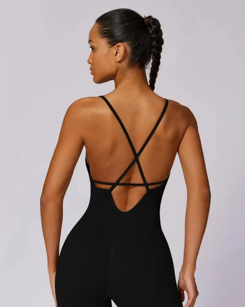 Solara – V-neckline – Modern active jumpsuit